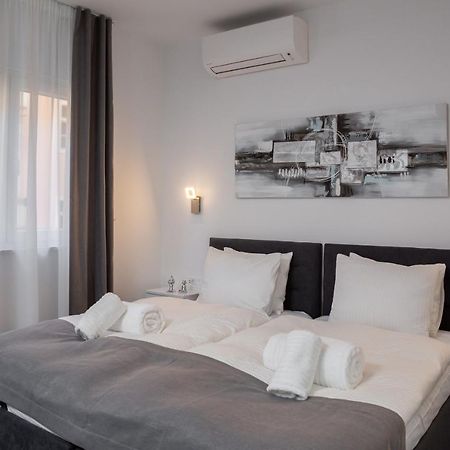 Luxury Studios & Room Five 斯普利特 外观 照片