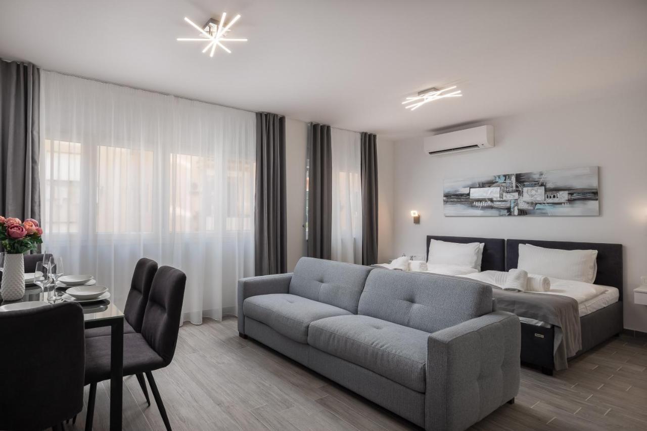 Luxury Studios & Room Five 斯普利特 外观 照片